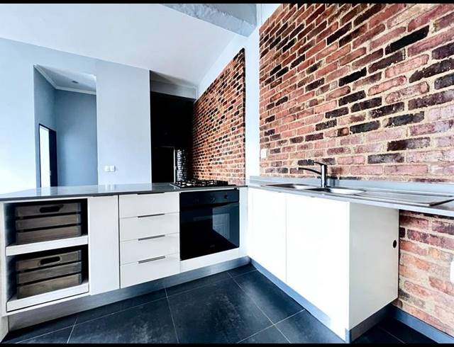 1 BEDROOM PROPERTY TO RENT IN BRAAMFONTEIN